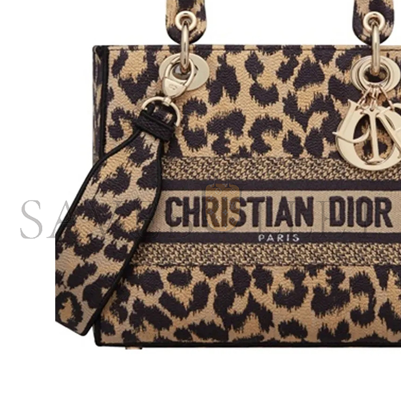 DIOR MEDIUM LADY D-LITE BAG M0565ORHM_M918 (24*20*11cm)